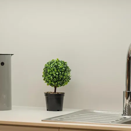 Elegancki Z Klimatyzowanym Salonem, Wanna I Parkingiem W Centrum Lodzi By Renters Prestige Lägenhet *