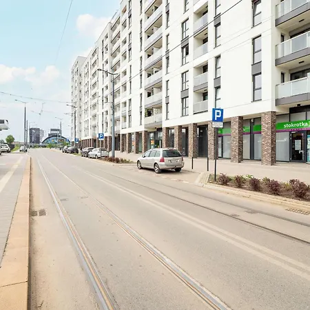 Elegancki Z Klimatyzowanym Salonem, Wanna I Parkingiem W Centrum Lodzi By Renters Prestige *