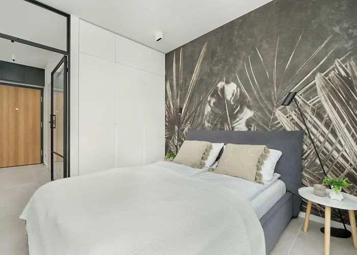 Апартаменты Elegancki Z Klimatyzowanym Salonem, Wanna I Parkingiem W Centrum Lodzi By Renters Prestige