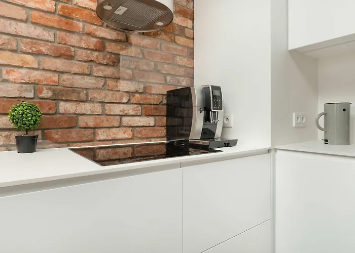 Elegancki Z Klimatyzowanym Salonem, Wanna I Parkingiem W Centrum Lodzi By Renters Prestige Łódź