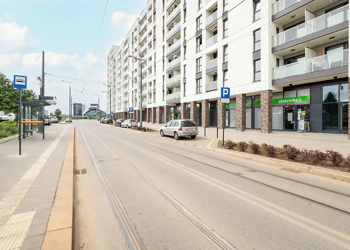 Elegancki Z Klimatyzowanym Salonem, Wanna I Parkingiem W Centrum Lodzi By Renters Prestige *